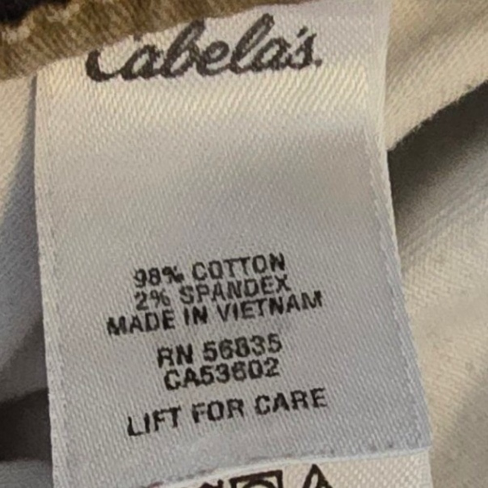 Cabelas Classic Fit Chino Pants Men 42x30 Khaki Tan Cotton Twill Stretch Comfort - Picture 16 of 16